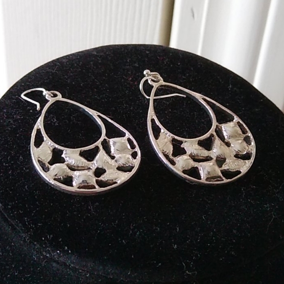 NRO 🌺 - Picture 4 of 5